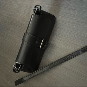 Black Leather Women's Purse.